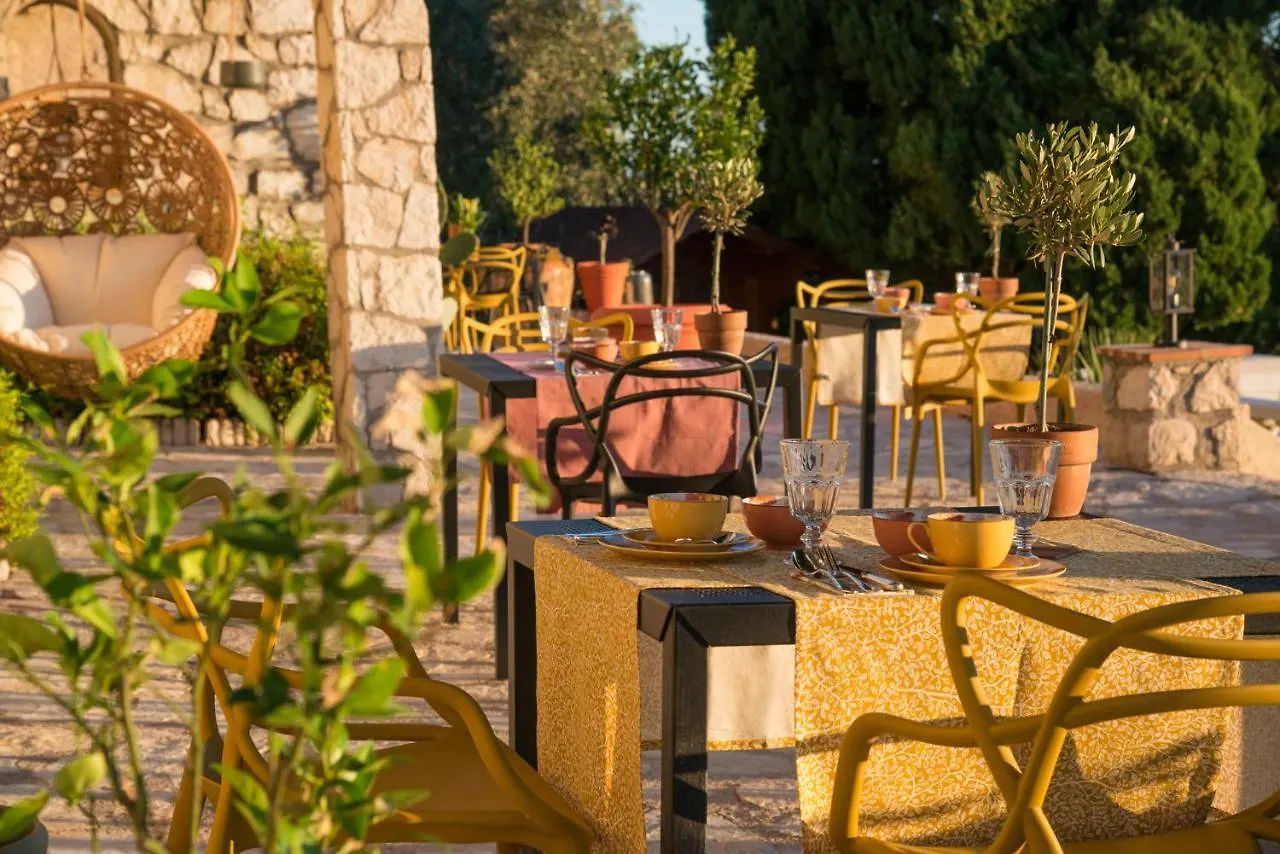 Bastide Les 3 Portes Saint-Paul-de-Vence 0*,  France