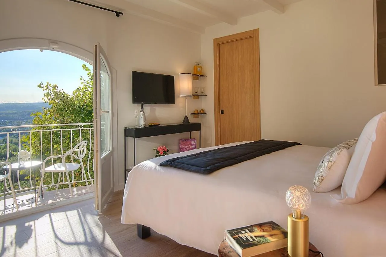 Bastide Les 3 Portes Saint-Paul-de-Vence Bed & Breakfast